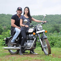 Katrina Kaif takes Hrithik for a ZNMD Bike Ride pictures | Picture 48802